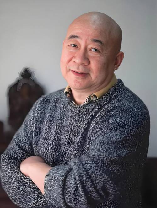 范扬老师的照片，单击鼠标查看大图！